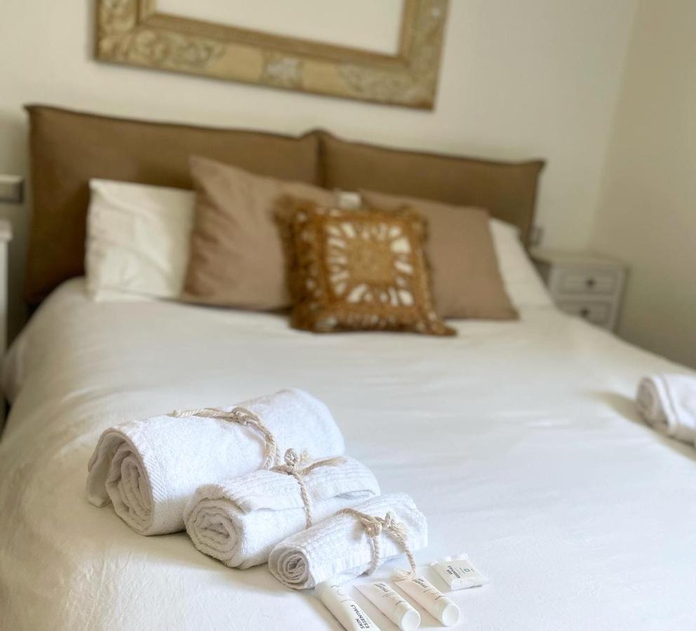 St.Joseph Bed & Breakfast Olbia Ngoại thất bức ảnh
